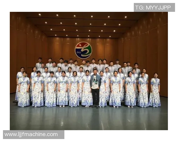 西安网球队战术创新引领潮流助力球队在全国排名中再创佳绩